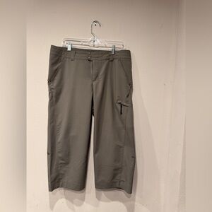 Columbia Women's Cropped Pants - Olive